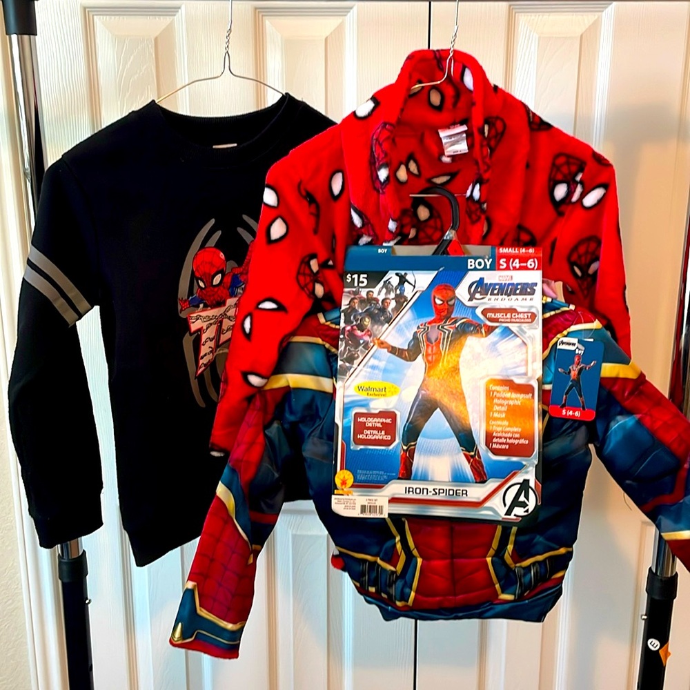 AWESOME SPIDER-MAN LOT (Size 4-6)